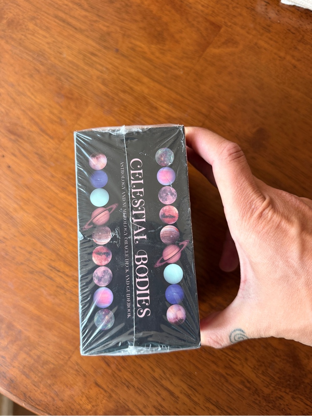 Celestial Bodies Oracle Deck - Pink & Multicolor AstArtwork Mini deck - Picture 3 of 11